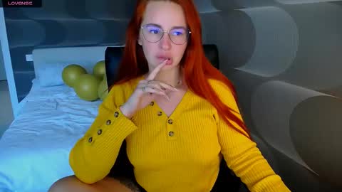 _mi_amore online show from September 12, 7:50 am