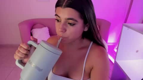  MIa blue 18  online show from April 22, 8:06 pm