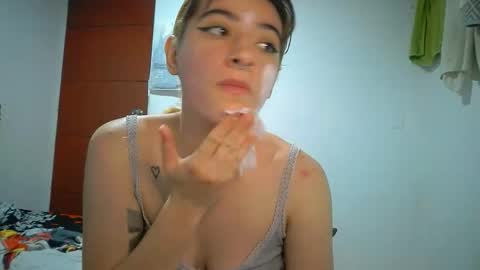 Mia-foster online show from March 30, 2:11 am