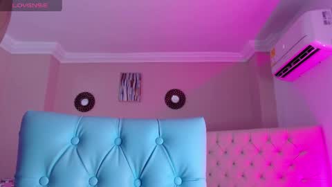 Paula online show from April 19, 11:21 am