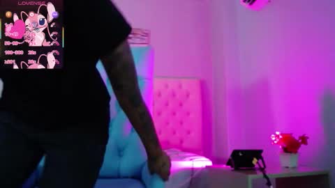 Paula online show from November 3, 11:25 am