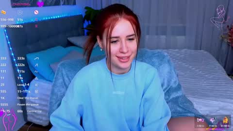 Snapshot of _mila__aa chatting on March 4, 9:00 pm Milana online show from March 4, 9:00 pm