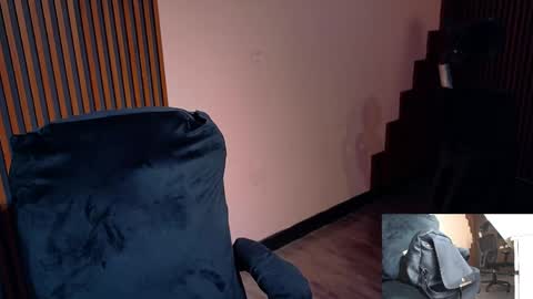 Call me Miley  online show from May 19, 12:23 pm