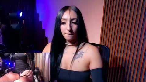 Call me Miley  online show from May 11, 8:28 pm