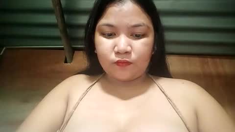 _milkytitsmomxx_ online show from May 9, 5:04 pm