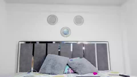 Snapshot of _millycute18 chatting on September 23, 3:21 pm Milly online show from September 23, 3:21 pm