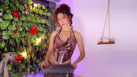 karoline uwu online show from March 11, 6:08 am