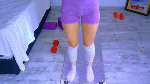 karoline uwu online show from October 1, 2:22 pm