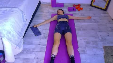 karoline uwu online show from September 22, 6:28 pm