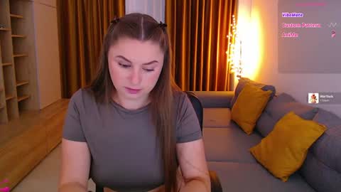 Mia online show from June 16, 7:09 am