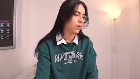Snapshot of _missamber chatting on February 2, 10:57 am Vale online show from February 2, 10:57 am