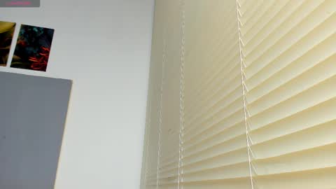 _molly_rosse_ online show from October 27, 12:12 pm