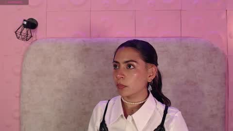 Molly online show from January 10, 5:39 pm