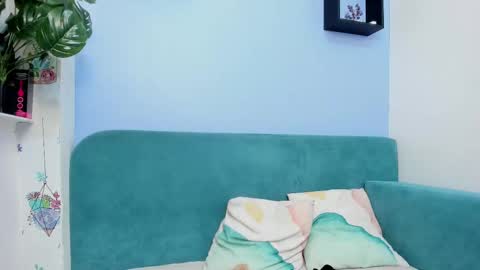 Snapshot of _mooncake chatting on February 21, 5:20 pm Fiona online show from February 21, 5:20 pm