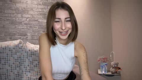 Snapshot of _moriko_ chatting on December 16, 5:54 pm Moriko online show from December 16, 5:54 pm