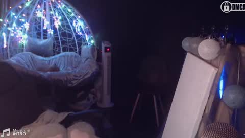 Debby  online show from January 13, 6:38 pm