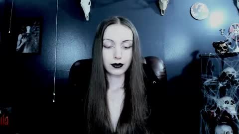 Snapshot of _naamah chatting on October 9, 7:18 pm _naamah online show from October 9, 7:18 pm