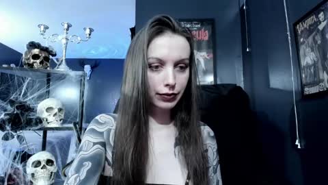 Snapshot of _naamah chatting on December 23, 8:57 pm _naamah online show from December 23, 8:57 pm