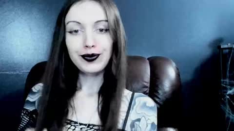 Snapshot of _naamah chatting on October 4, 10:14 pm _naamah online show from October 4, 10:14 pm