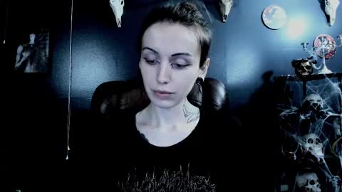 Snapshot of _naamah chatting on October 12, 2:58 am _naamah online show from October 12, 2:58 am