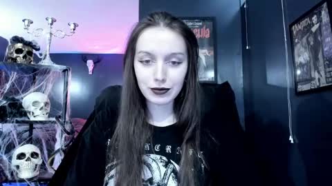 Snapshot of _naamah chatting on December 17, 5:15 pm _naamah online show from December 17, 5:15 pm