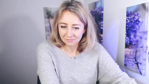 Naomi online show from April 22, 11:07 am