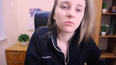 Nica online show from January 24, 7:19 am