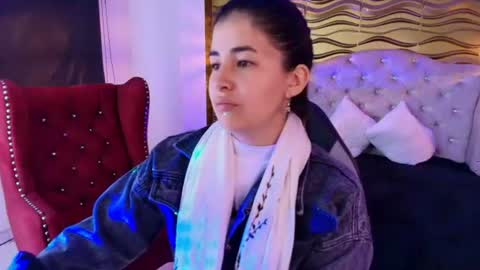 Nina Harpper online show from July 29, 12:27 pm