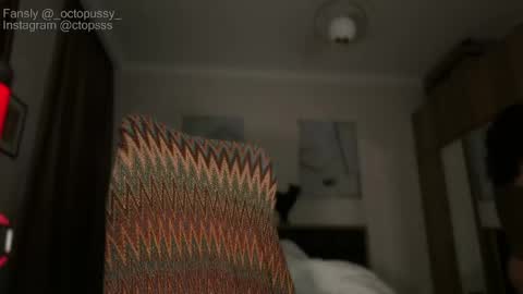 Mikayla online show from April 14, 10:32 pm