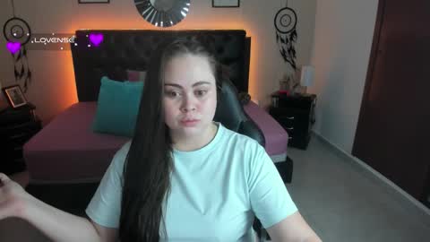 Snapshot of _oliviajoness chatting on September 15, 1:08 pm Olivia jones online show from September 15, 1:08 pm