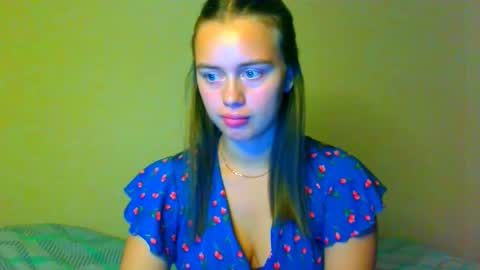 Snapshot of _peony_amazing1jess chatting on September 20, 1:31 pm Jasminefeelings online show from September 20, 1:31 pm