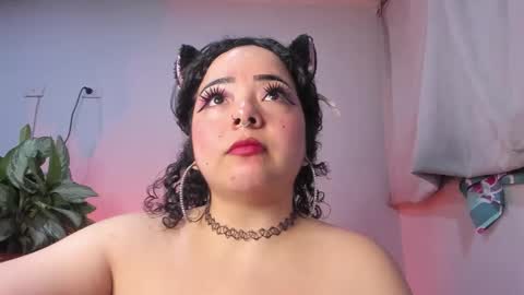 Snapshot of _purplecherry_ chatting on October 8, 3:44 am Cherr online show from October 8, 3:44 am