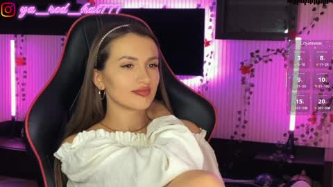 -RED HAT- online show from April 10, 6:36 pm