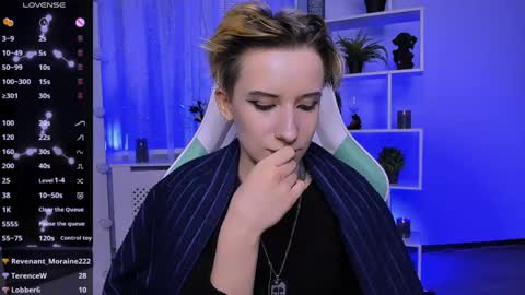 Rein online show from May 2, 9:29 pm