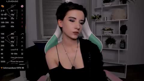 Rein online show from October 28, 8:35 pm