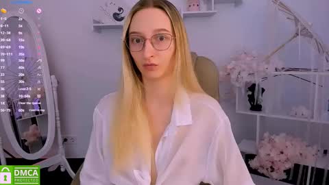 I am Rina online show from March 1, 6:24 am