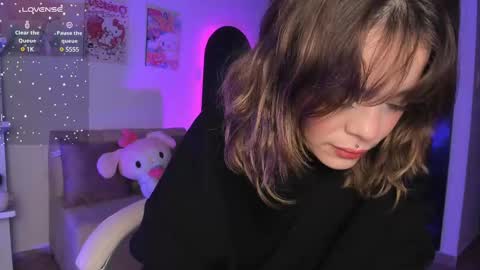   online show from February 18, 12:17 pm