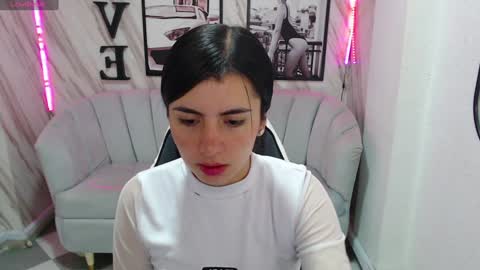 Snapshot of _samantha_b chatting on January 13, 12:45 pm Samantha online show from January 13, 12:45 pm