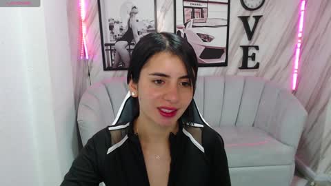 Snapshot of _samantha_b chatting on January 8, 12:47 pm Samantha online show from January 8, 12:47 pm