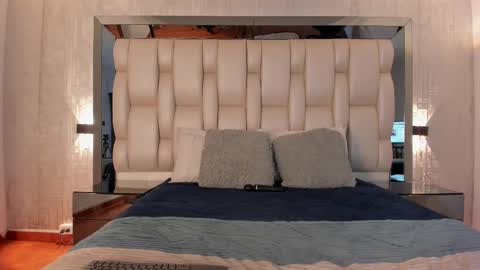 Sara online show from February 13, 11:39 am