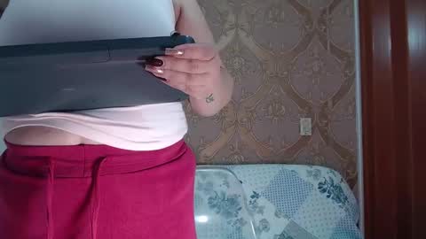 selenee031 online show from January 9, 11:25 am