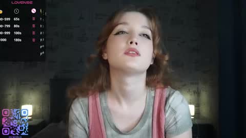 Snapshot of _sensual_vi_ chatting on October 16, 3:14 pm Amelie online show from October 16, 3:14 pm