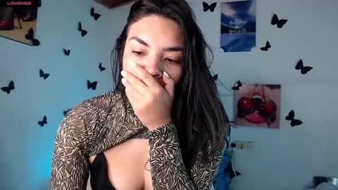 Snapshot of _serendepia_ chatting on February 27, 6:07 am Serendipia online show from February 27, 6:07 am