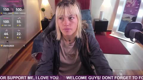 Snapshot of _sharlotte777 chatting on January 10, 1:52 pm _sharlotte777 online show from January 10, 1:52 pm
