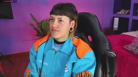 _sharlotte777 online show from October 20, 3:37 pm