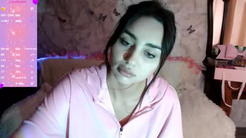 Snapshot of _shynikki chatting on September 18, 3:27 am _shynikki online show from September 18, 3:27 am