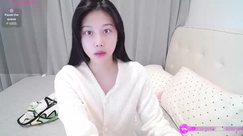 winni online show from November 7, 3:56 am