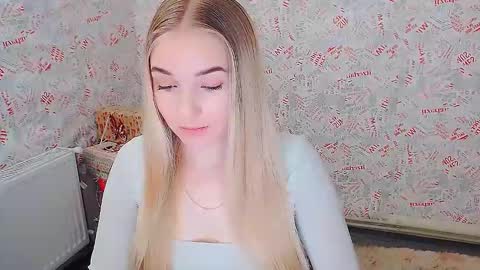 Snapshot of _snow_queen__ chatting on February 5, 10:51 am Rachel online show from February 5, 10:51 am