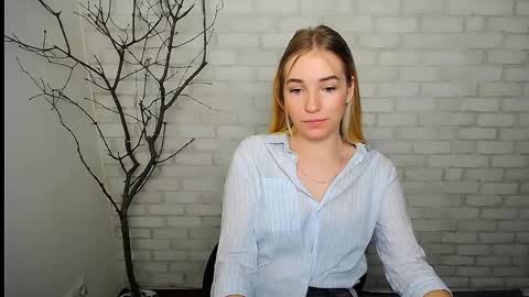 Snapshot of _snow_queen__ chatting on February 26, 12:49 pm Rachel online show from February 26, 12:49 pm