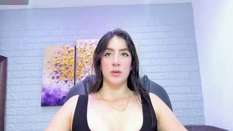 Snapshot of _sofia_cruz chatting on October 15, 7:05 pm 640 200 online show from October 15, 7:05 pm